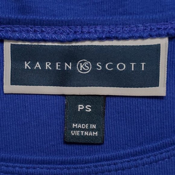 Karen Scott Fun Christmas Holiday Knit Top With Christmas Lights NWT Size SP - Picture 8 of 9